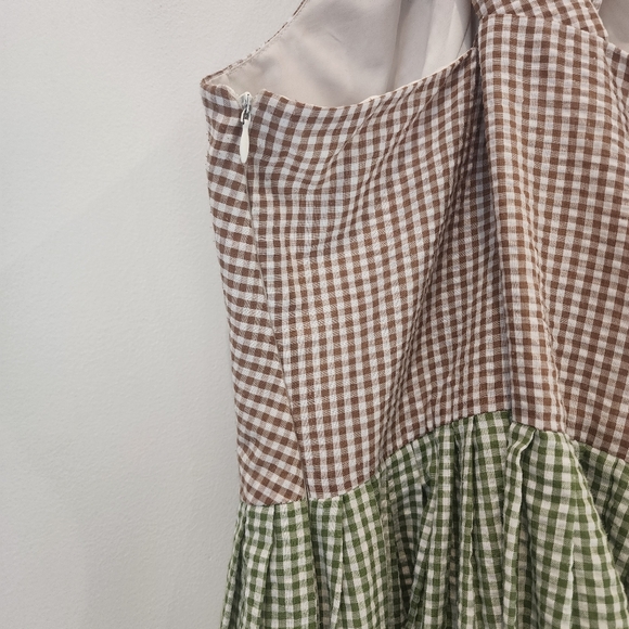 Gal Meets Glam Gingham Colorblock X-Back Pleated Halter Dress - Picture 7 of 11